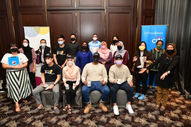 Usahawan Muda Malaysia Mendapat Sokongan Pembiayaan dari BuyAZ